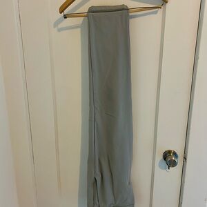 Lululemon men’s Commission Gray Trousers, 31 size 30 inseam. Like new!